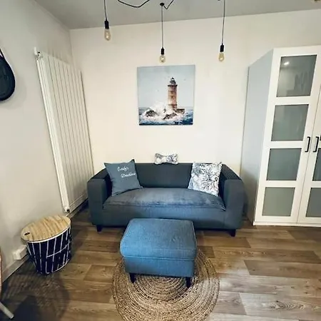 Apartment Emily's Deichbude Incl Bettwaesche Dornumersiel Dornum