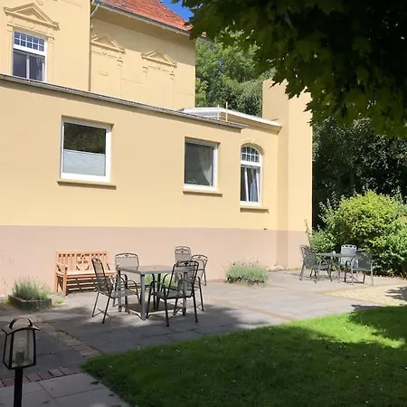 Emily's Deichbude In Einer Historischen In Dornumersiel Dornum